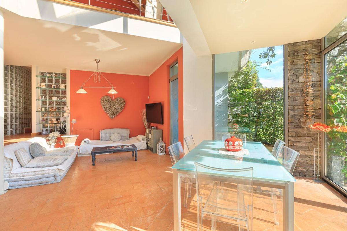 Casa Leon Apartment Verbania Exterior photo